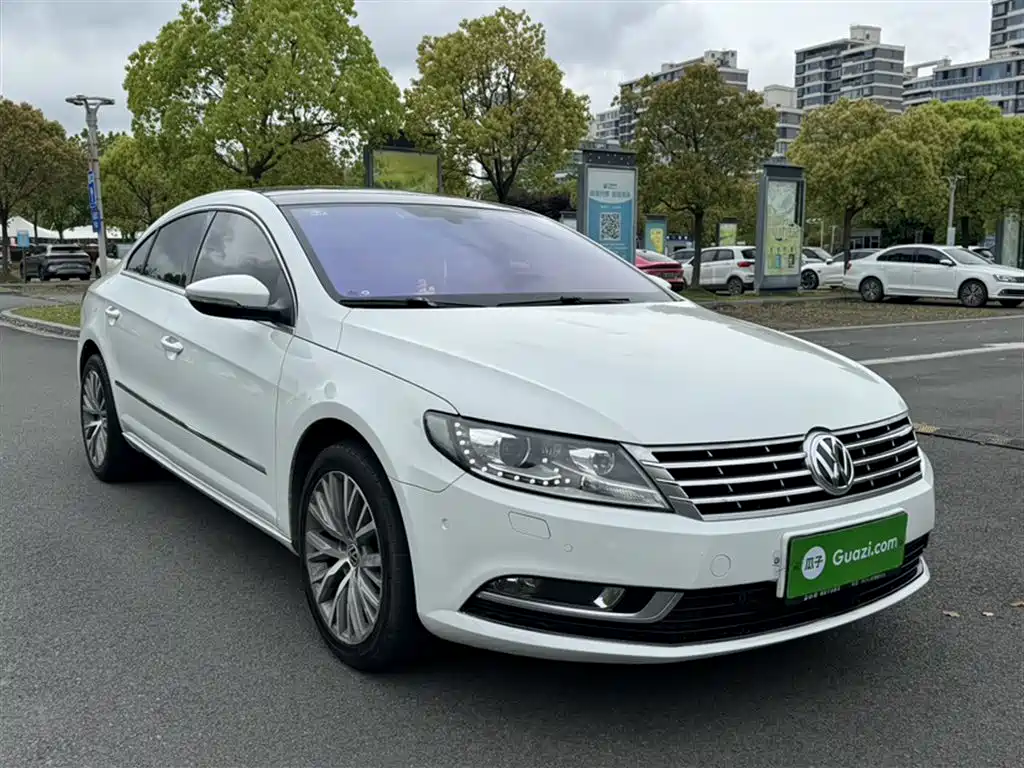 Volkswagen FAW-Volkswagen CC 2016 Model 1.8TSI Luxury фото 12