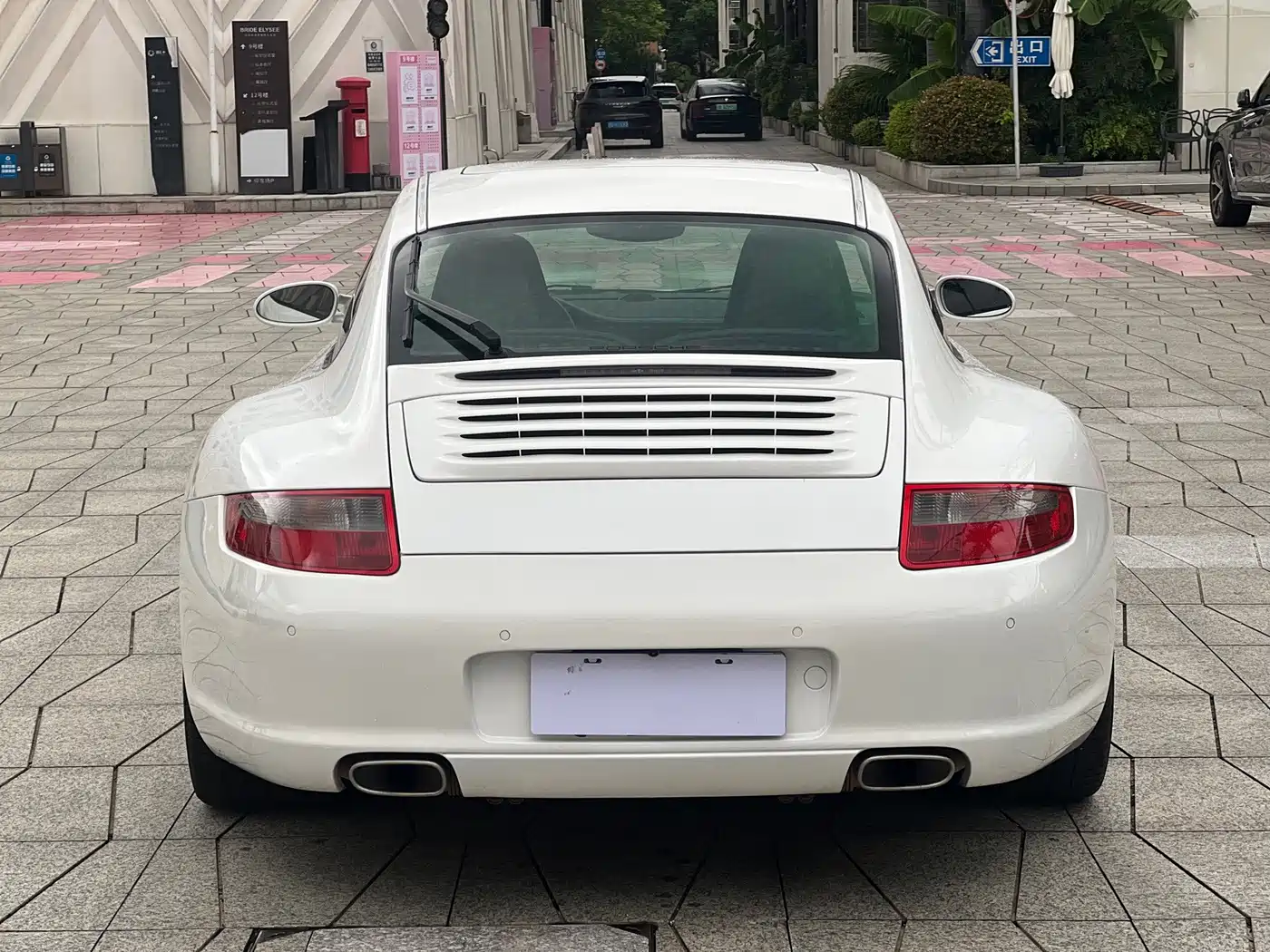 Фото 5 - Porsche 911