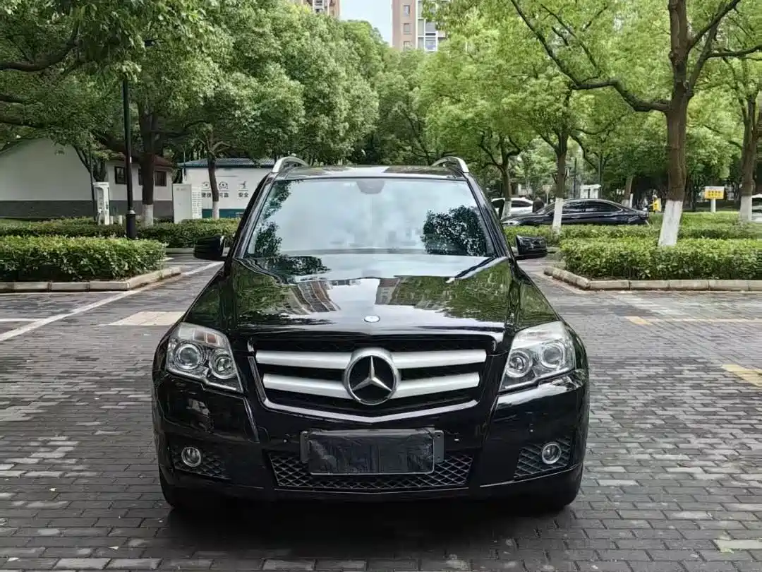 Photo 1 - Mercedes-Benz GLK-Class
