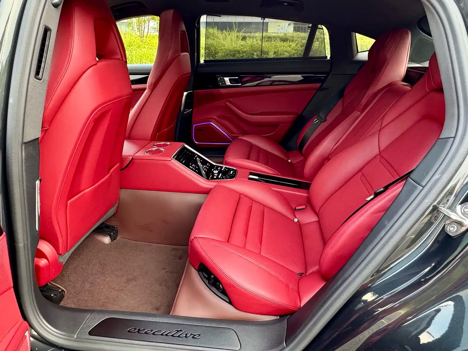 Фото 28 - Porsche Panamera