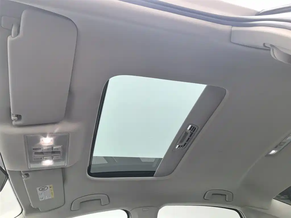 Volkswagen Lavida 2021 1.5L Automatic Vision Edition фото 14