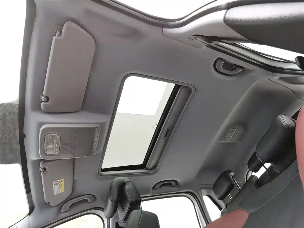 Peugeot 3008 2016 1.6THP Automatic Classic Edition фото 14