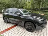Фото 4 - Volkswagen Touareg