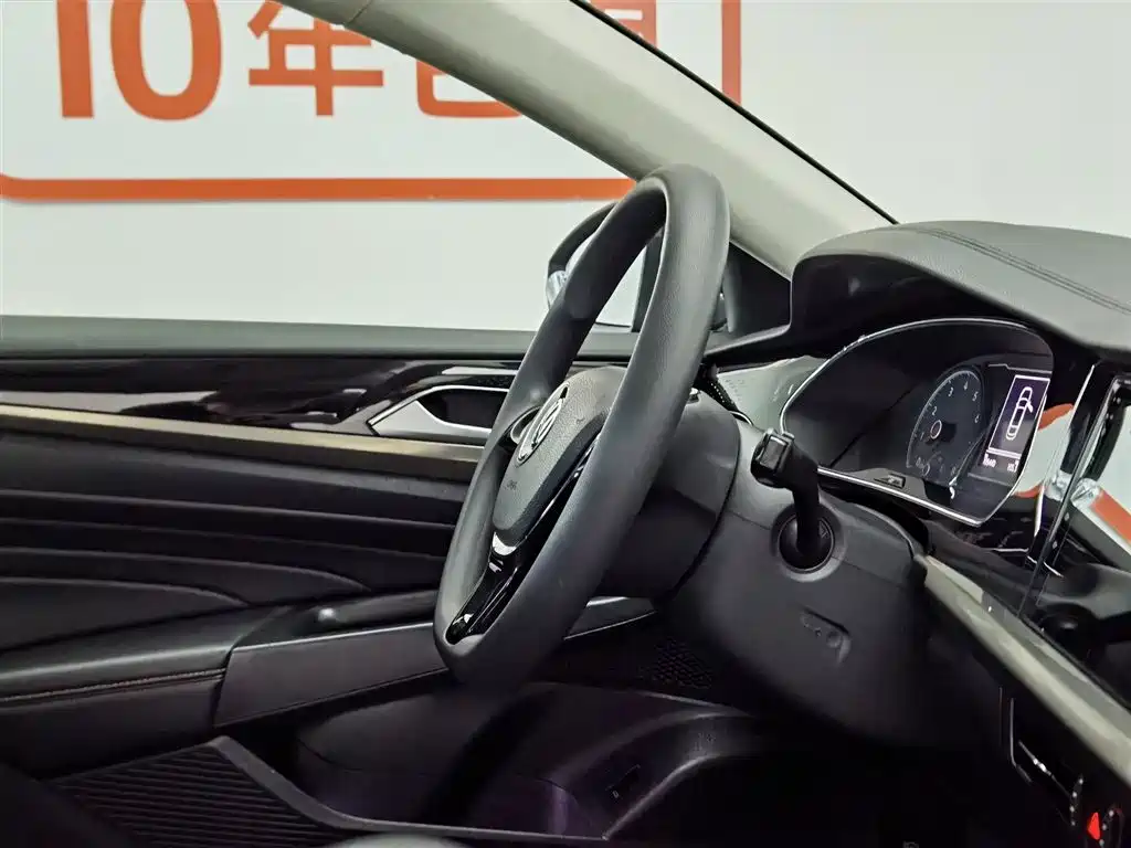 Volkswagen Passat 2019 Model 280TSI Business Edition China VI фото 22