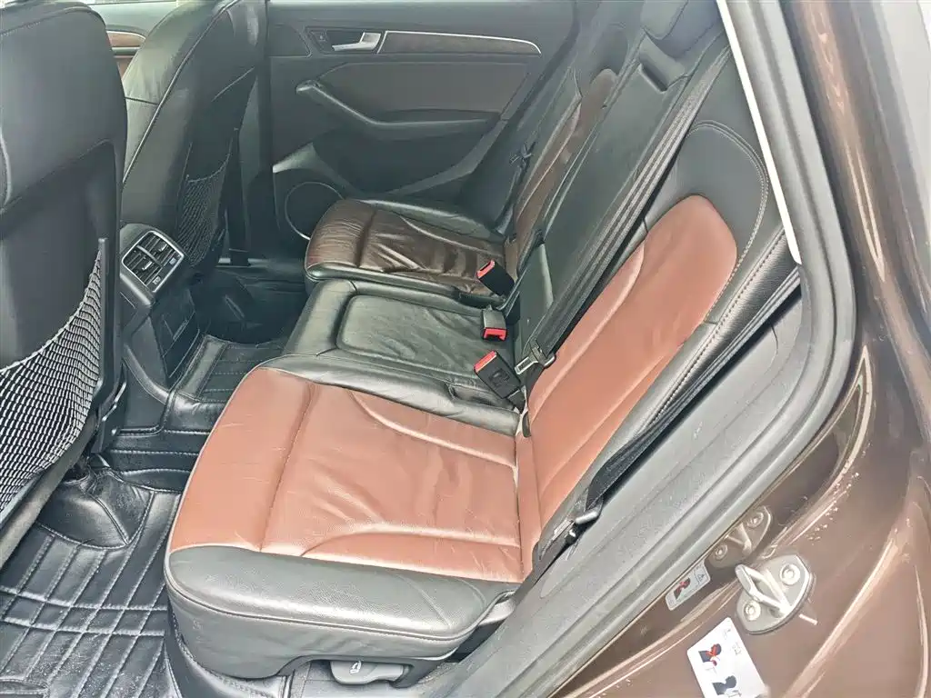 Audi Q5 2016 40 TFSI Comfort Model фото 15
