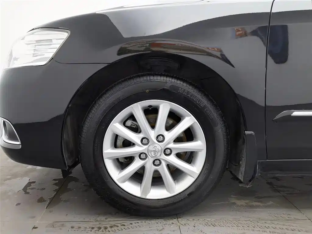 Toyota Camry 2011 240G Luxury Anniversary Edition фото 17