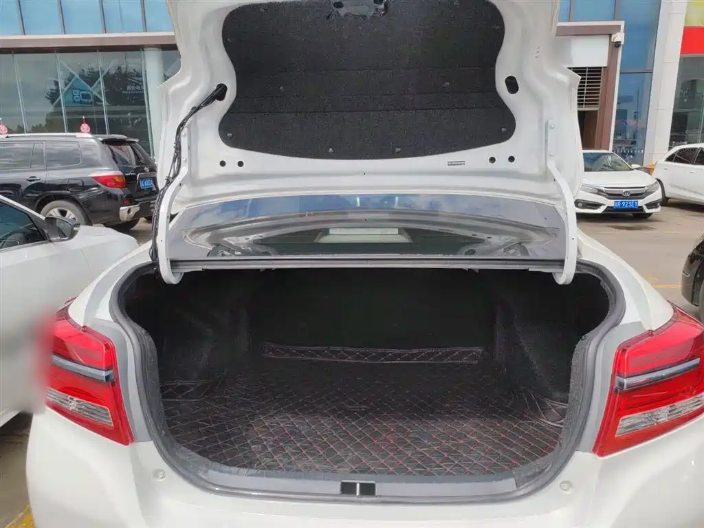 Toyota YARiS L Zhi Xiang 2019 1.5E CVT Charming China VI фото 19