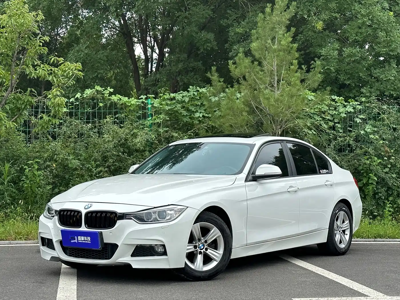 Фото 1 - BMW 3 Series