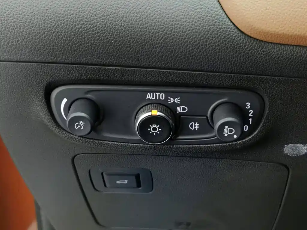 Buick Encore GX 2019 2020 20T Automatic 4WD All-round Flagship