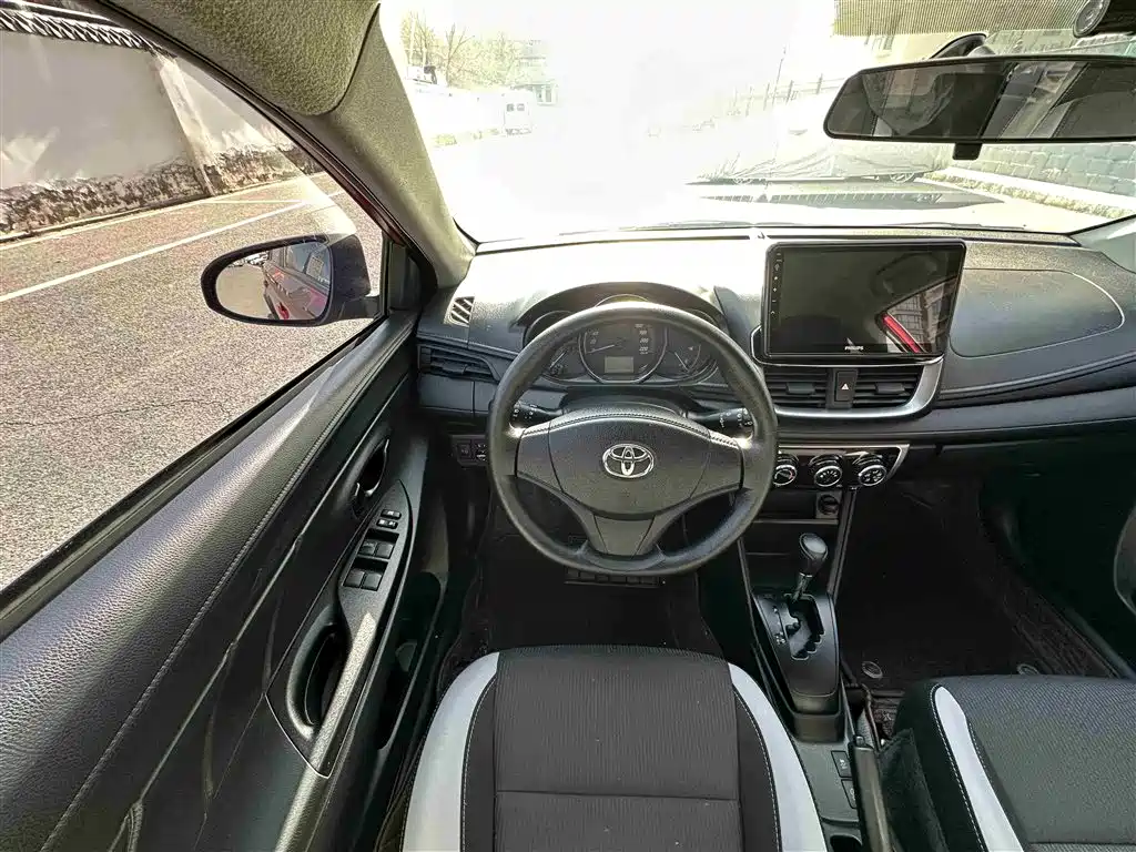 Toyota YARiS L Zhi Xuan 2022 Zhi Xuan X 1.5L CVT Leading PLUS Edition фото 5