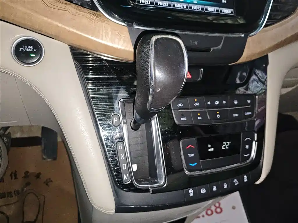 Buick GL8 2017 ES 28T Comfort Type China V фото 14