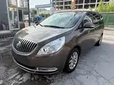 Фото 1 - Buick GL8