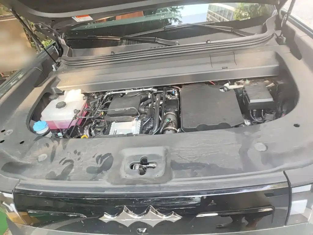 Fang Cheng Bao Titanium 7 2025 2025 AWD Base Model