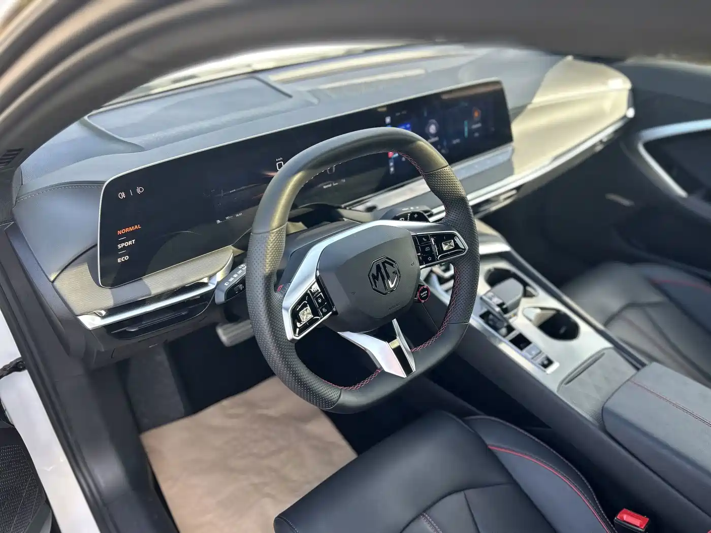 MG MG7 2025 2025 1.5T 300 DCT Luxury Edition