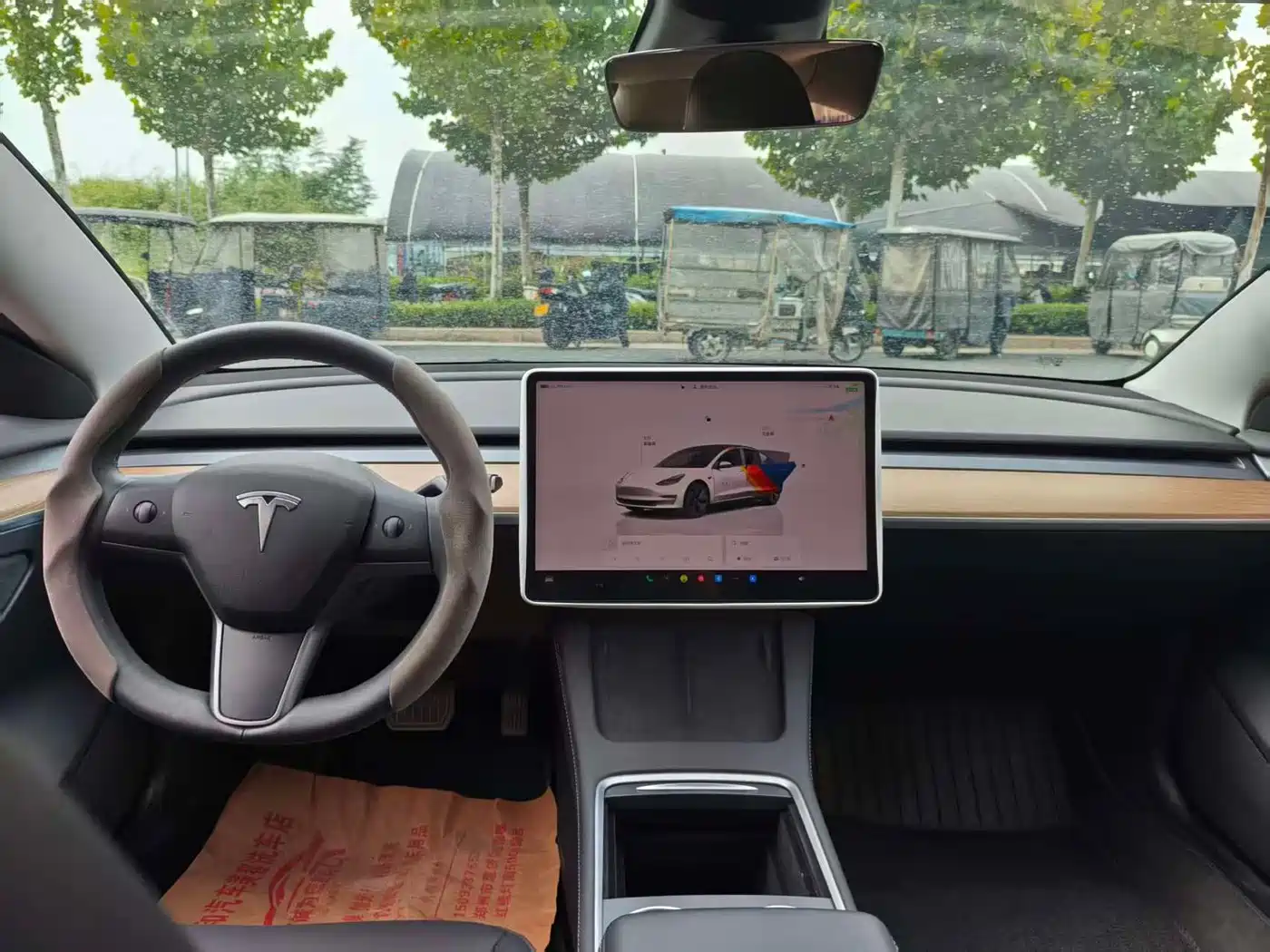 Photo 6 - Tesla Model 3