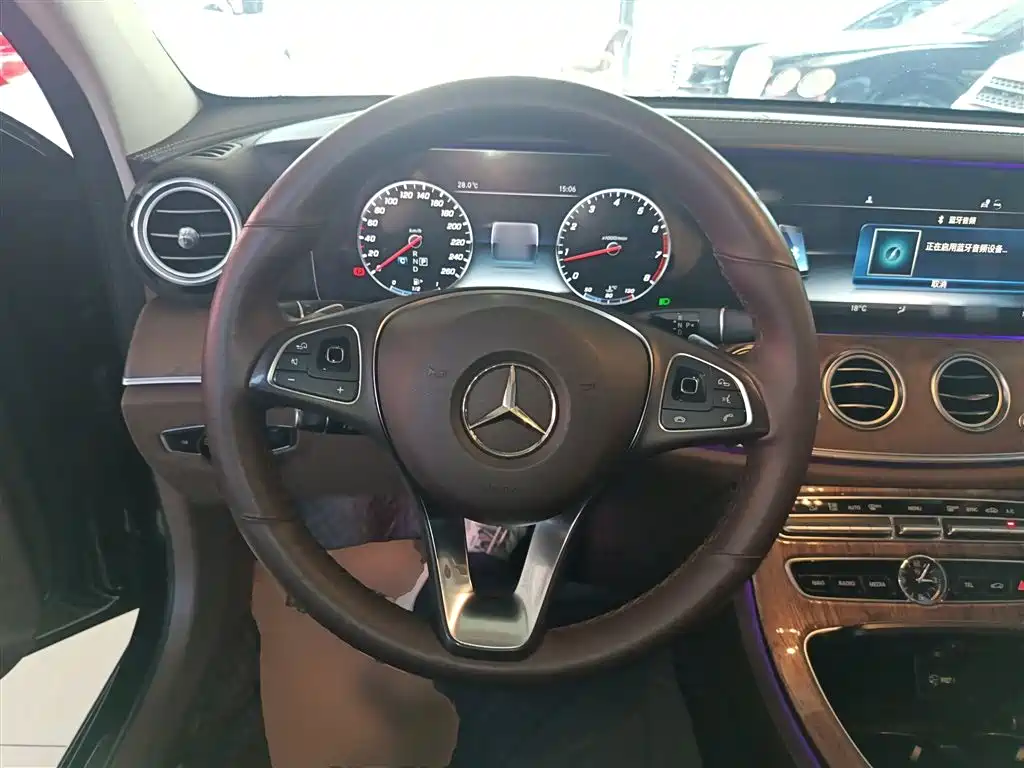 Mercedes-Benz E-Class 2018 Facelift E 200 L фото 7