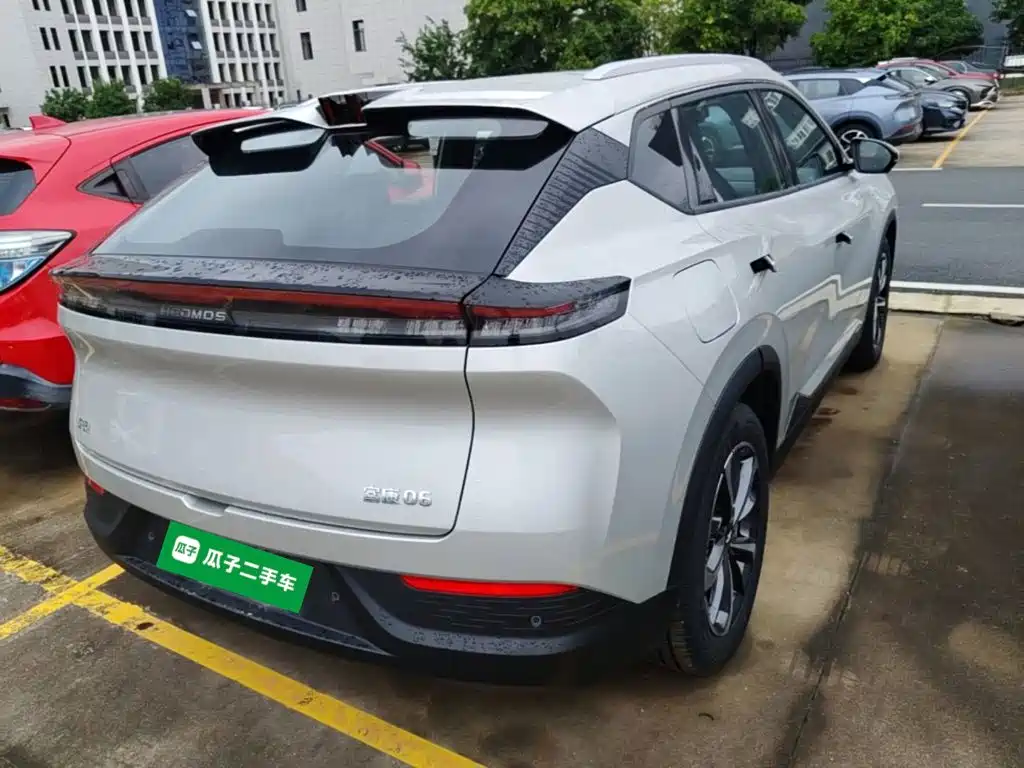 Shijie 06 2025 2025 520km