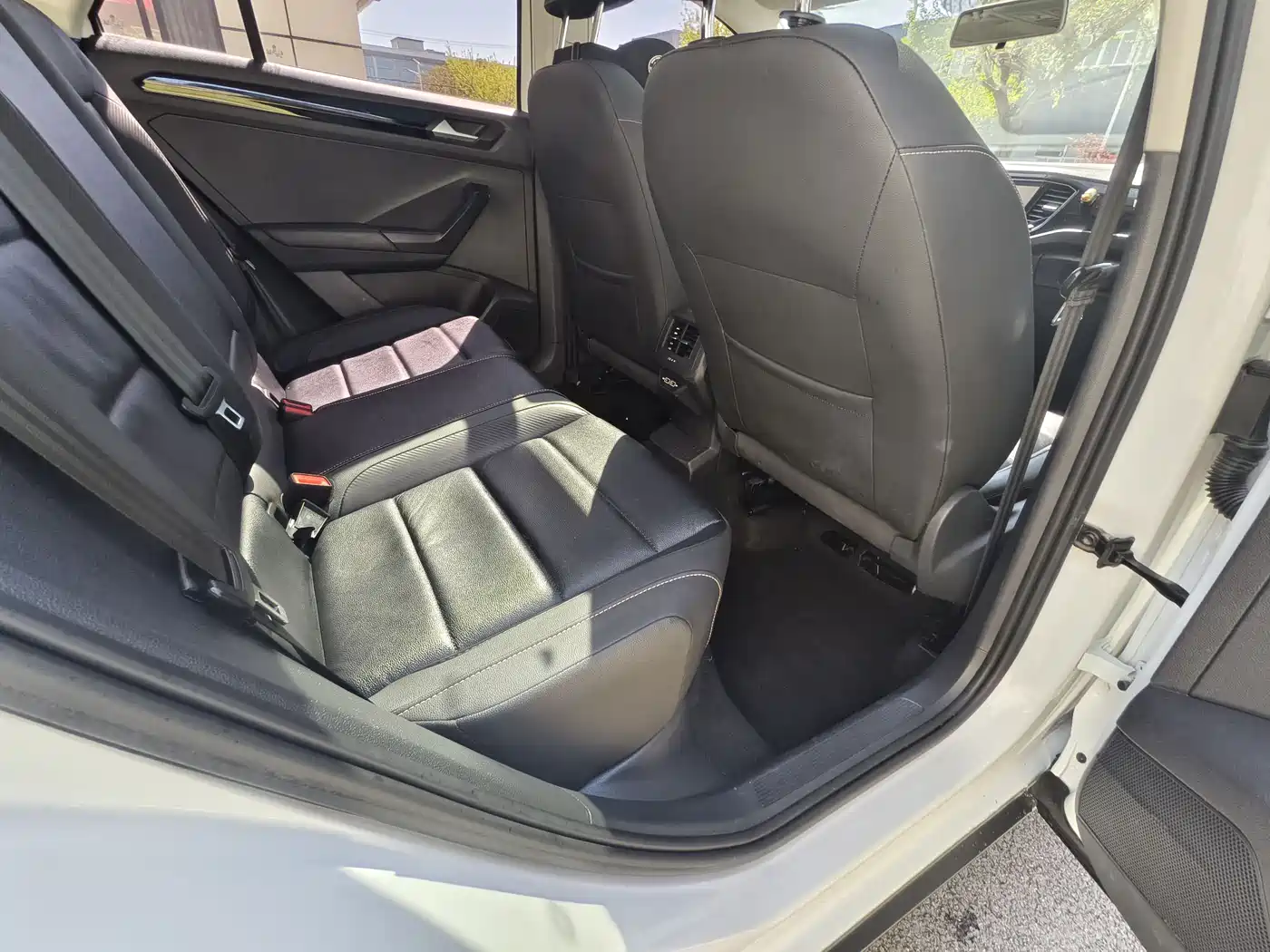 Volkswagen T-ROC 2022 280TSI DSG 2WD Comfort PLUS фото 19