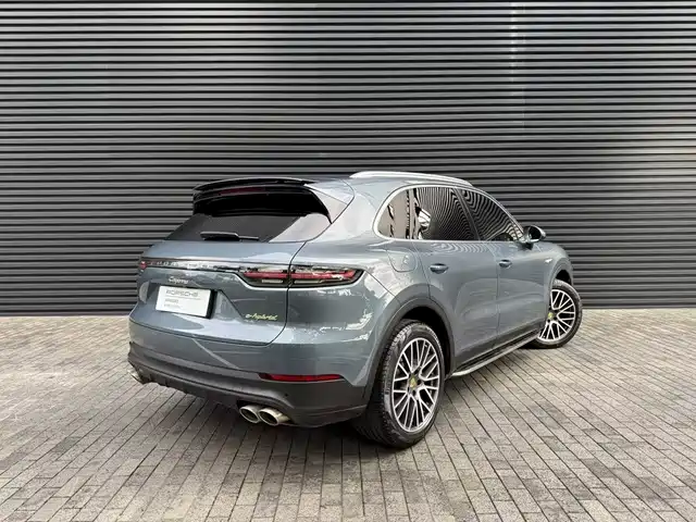 Porsche Cayenne New Energy 2019 Cayenne E-Hybrid 2.0T — фото 3
