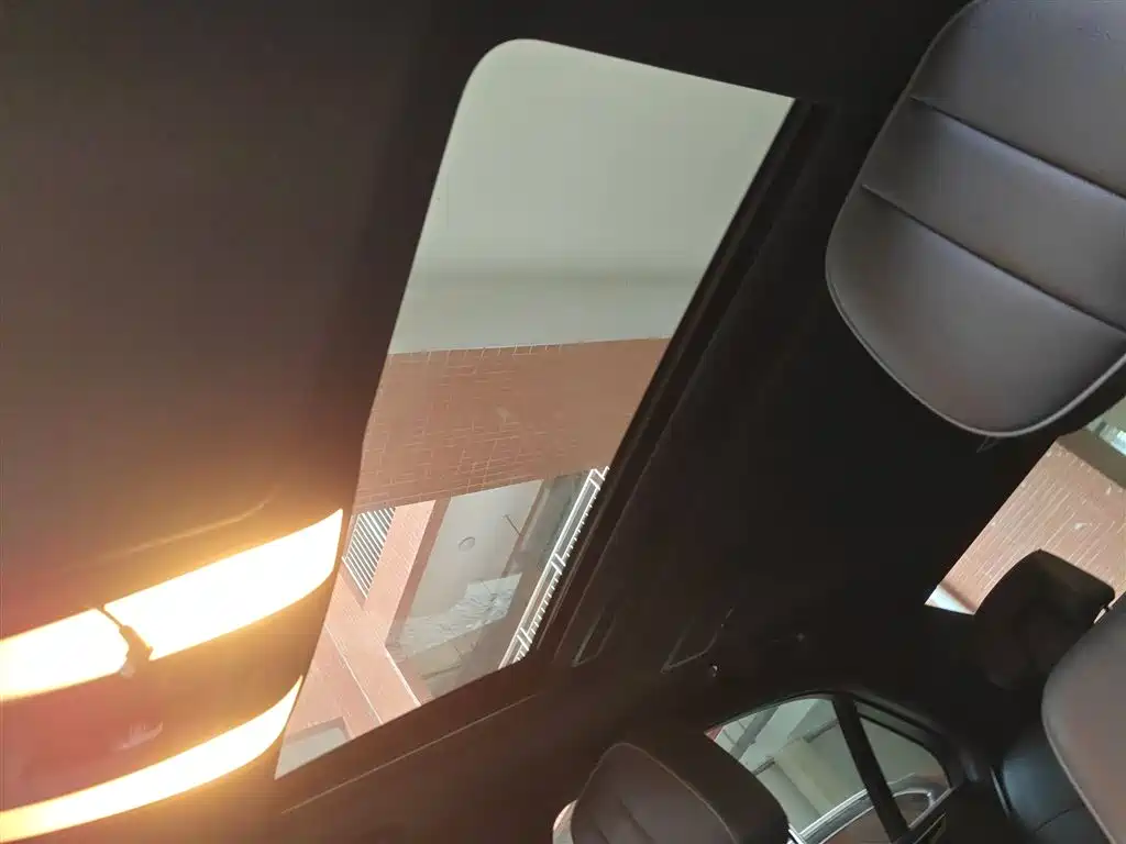 Mercedes-Benz E-Class 2015 Facelift E 260 L Sport фото 14