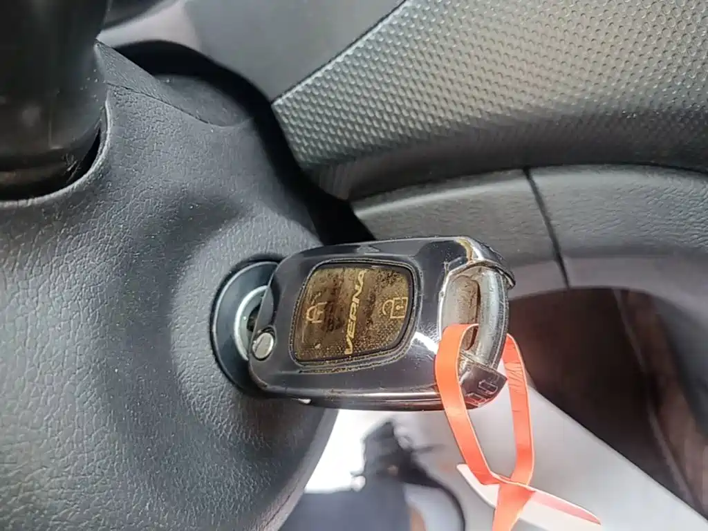 Hyundai Reina 2016 2016 1.4L Automatic GLX Leading