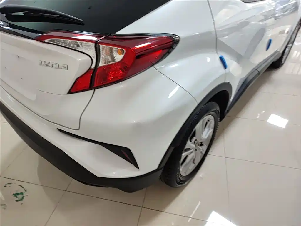 Toyota IZOA 2021 2.0L Yixiang Edition фото 8