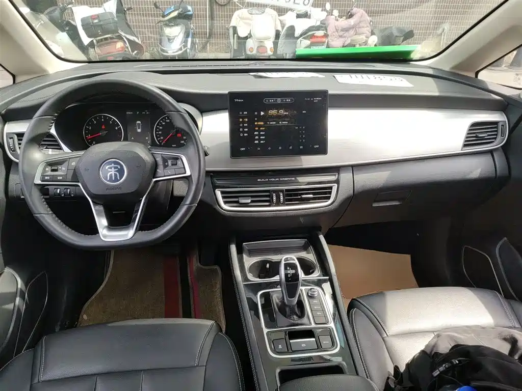 BYD Song MAX 2021 Upgrade 1.5T Automatic Luxury Edition 7-Seater фото 5