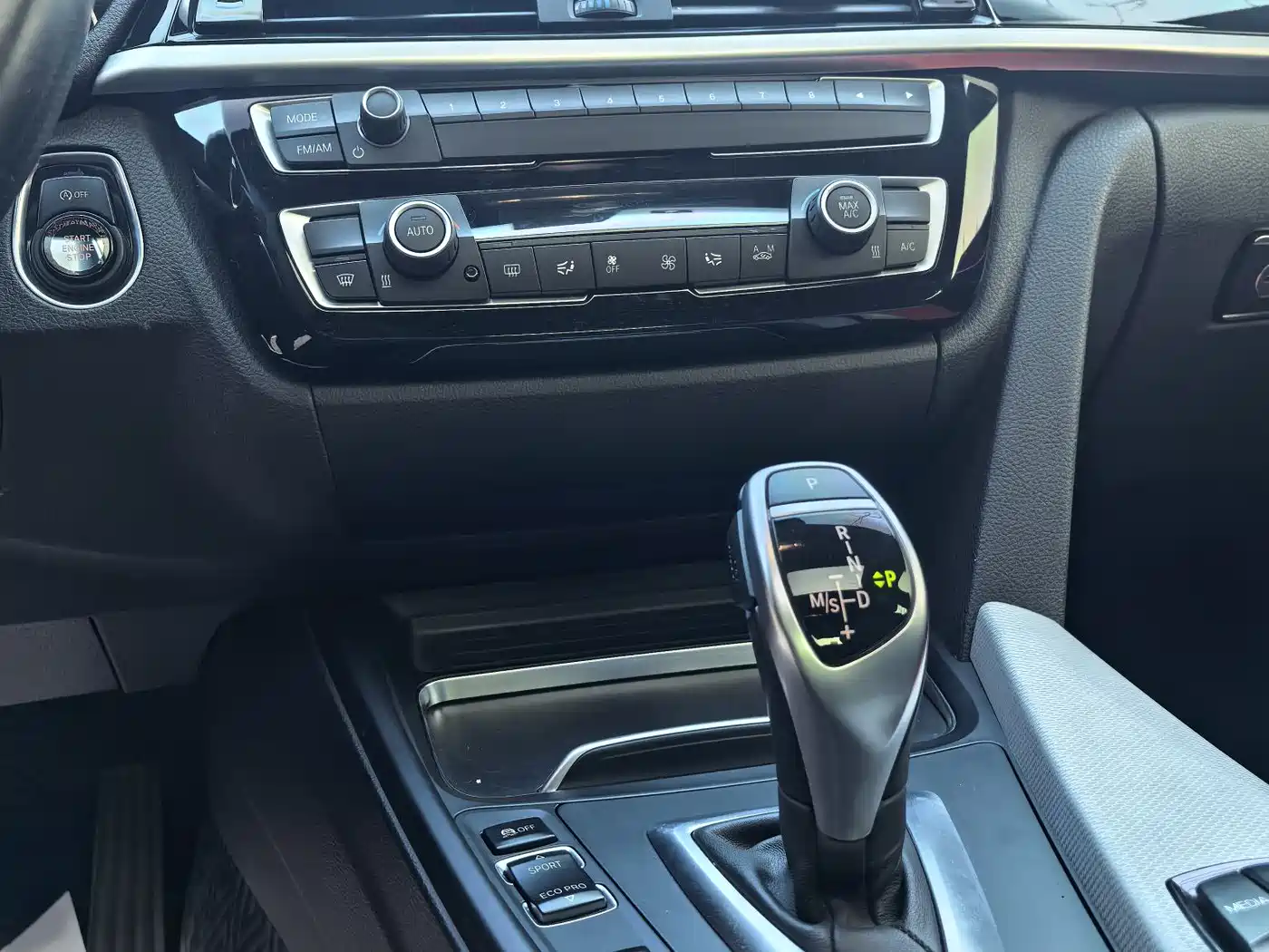 BMW 4 Series 2017 425i Gran Coupe Leading M Sport Package фото 6