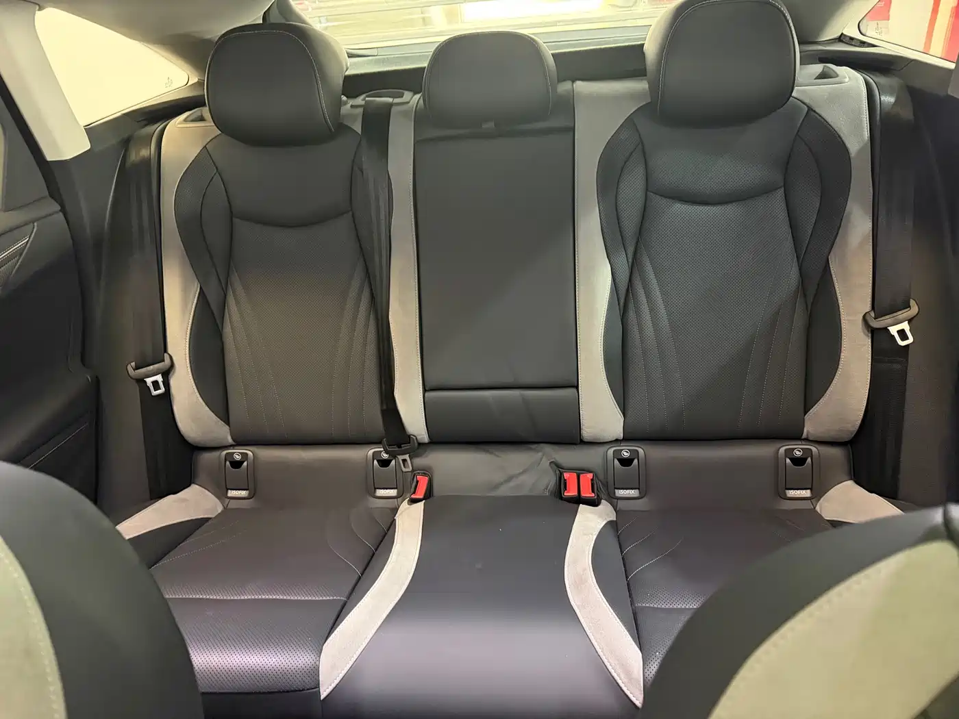 VOLKSWAGEN ID.7 VIZZION