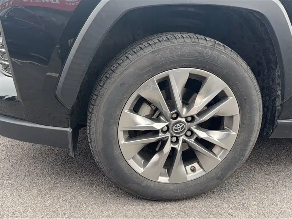Toyota Wildlander 2020 Dual Engine 2.5L E-CVT FWD Luxury фото 10