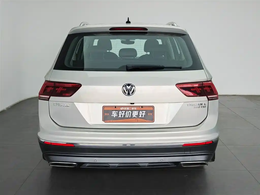 Volkswagen Tiguan L 2018 380TSI Automatic AWD Luxury Edition фото 4