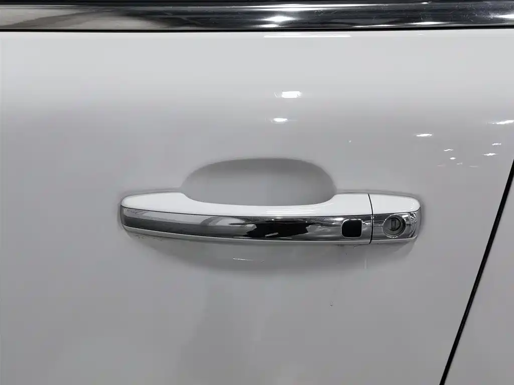 Haval H8 2015 2.0T 4WD Luxury фото 18