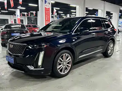 Cadillac XT6