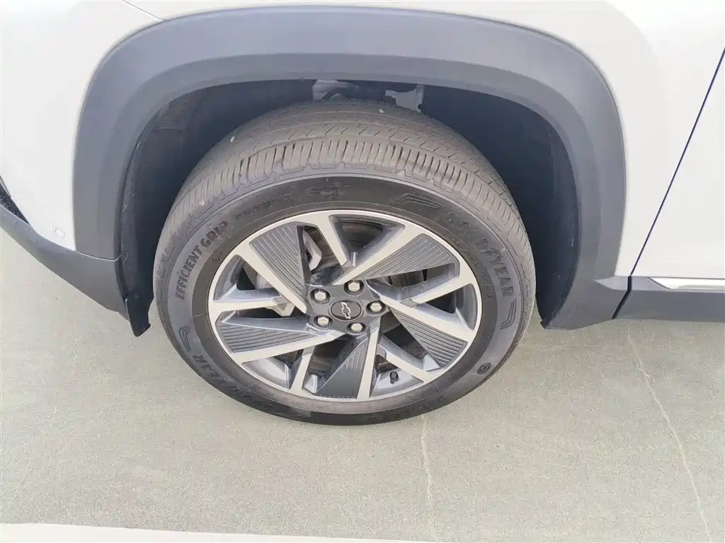 Chevrolet Equinox Plus 2024 155km ACTIV Ultimate Edition фото 23