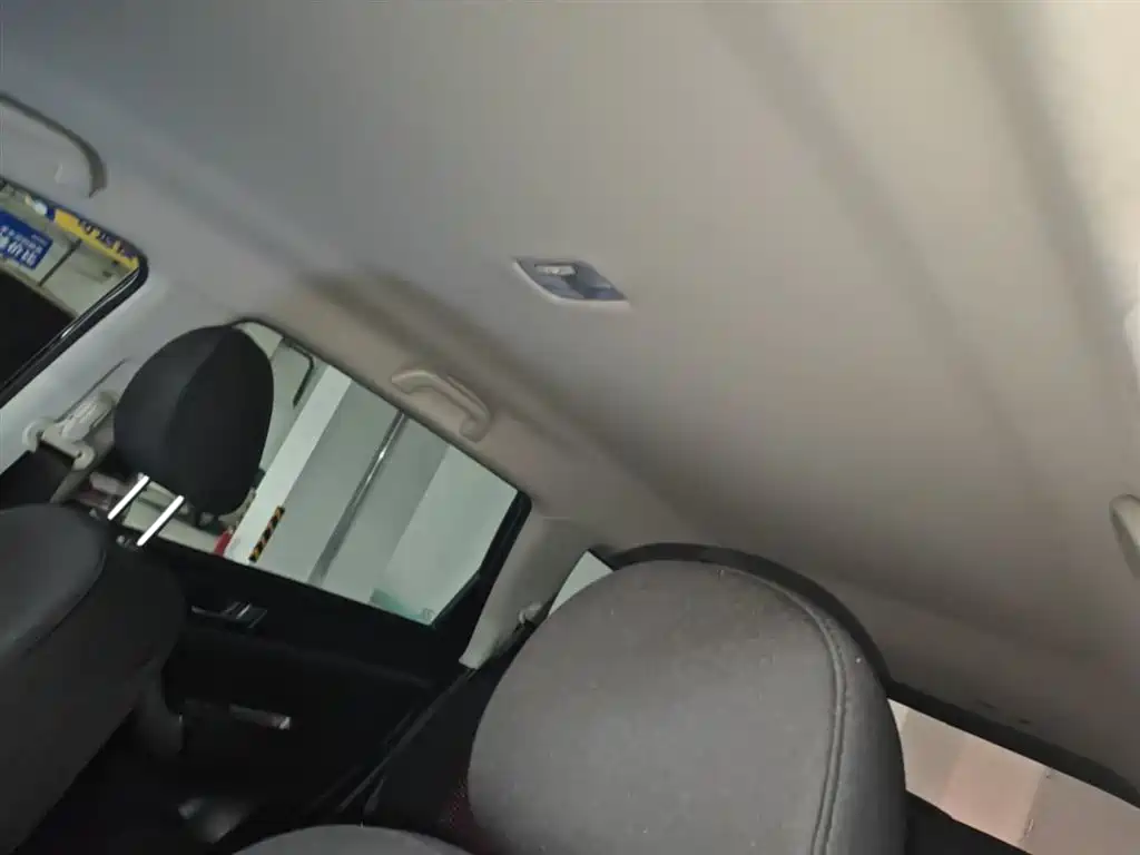 Haval M6 2018 1.5T Manual 2WD Urban фото 18