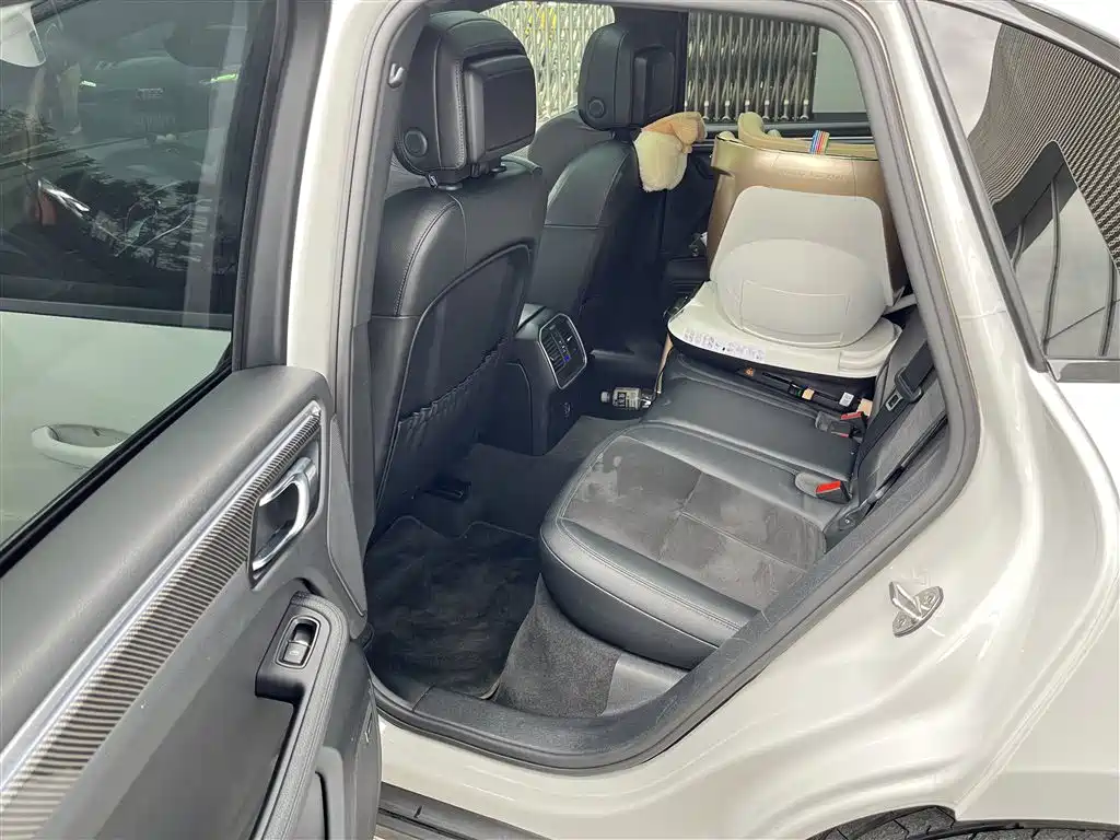 Porsche Macan 2017 Macan S 3.0T фото 26