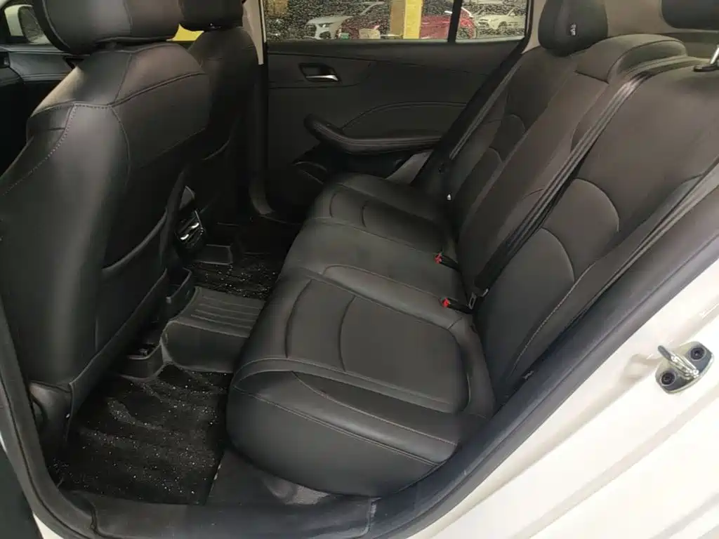 Roewe i5 2025 2023 1.5L CVT Luxury Edition