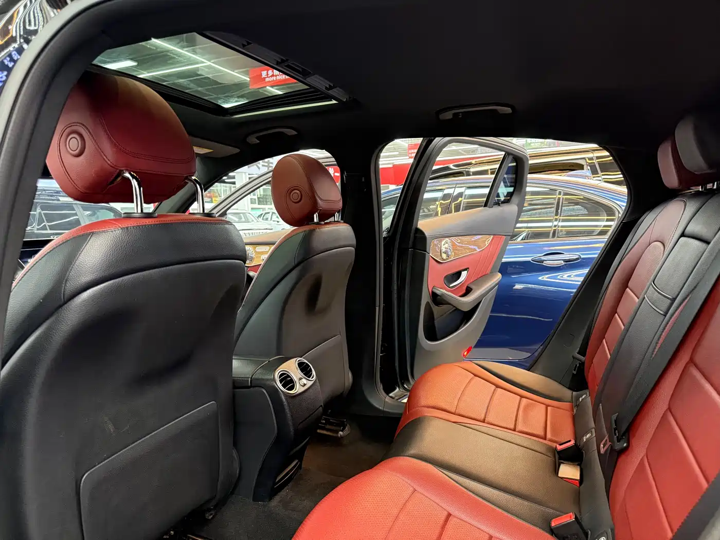 Mercedes-Benz GLC Coupe 2019 Facelift GLC 260 4MATIC Coupe SUV фото 8