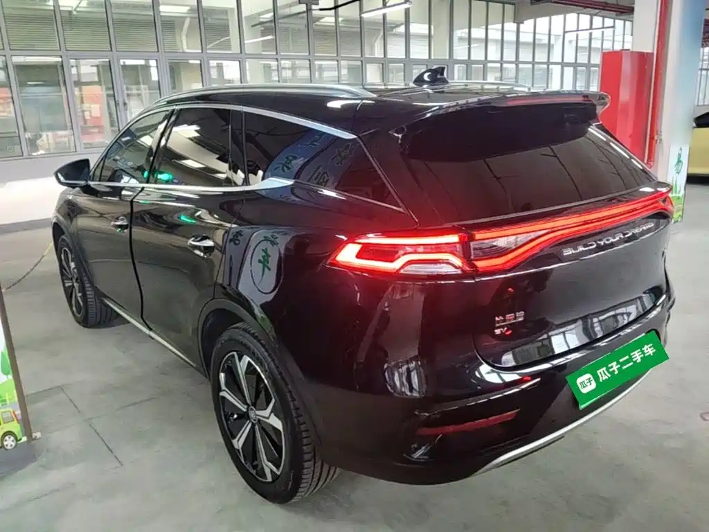 صورة 5 - BYD Tang New Energy