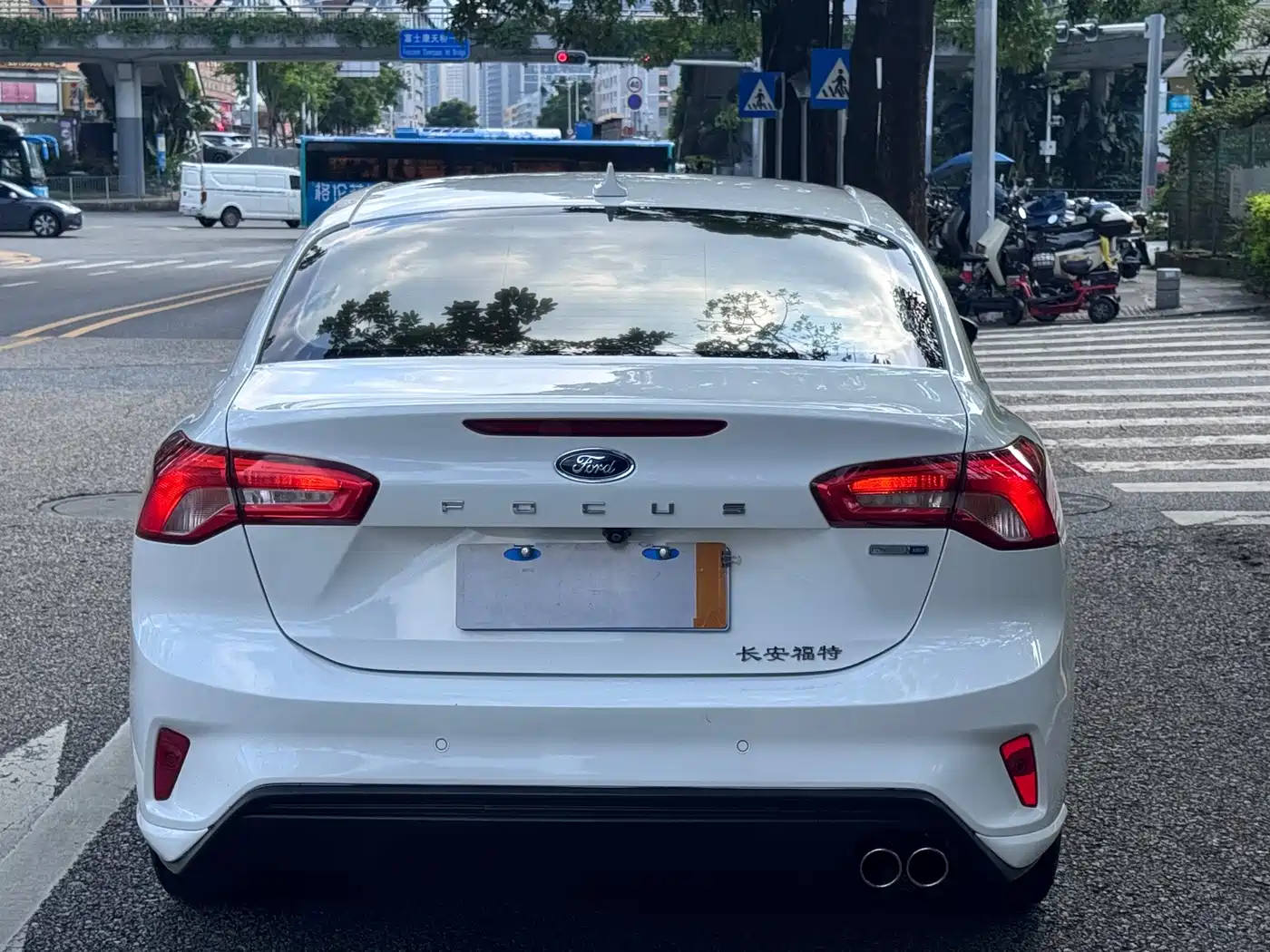 Ford Focus 2019 2020 Sedan EcoBoost 180 Automatic Sharp Trend Type