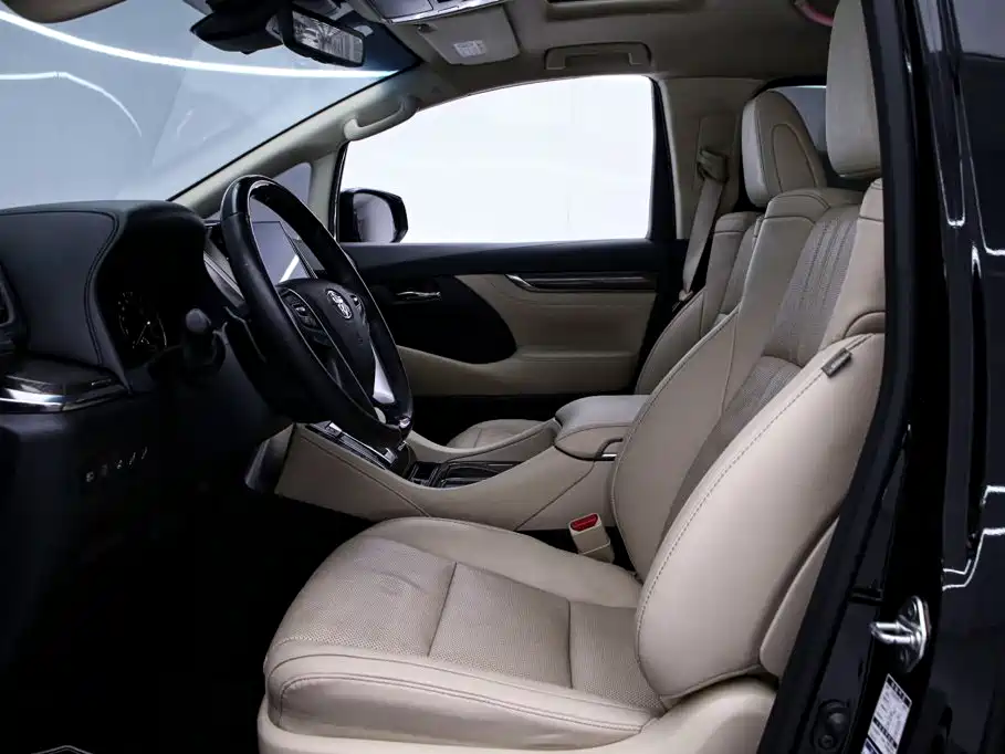 TOYOTA WILFA