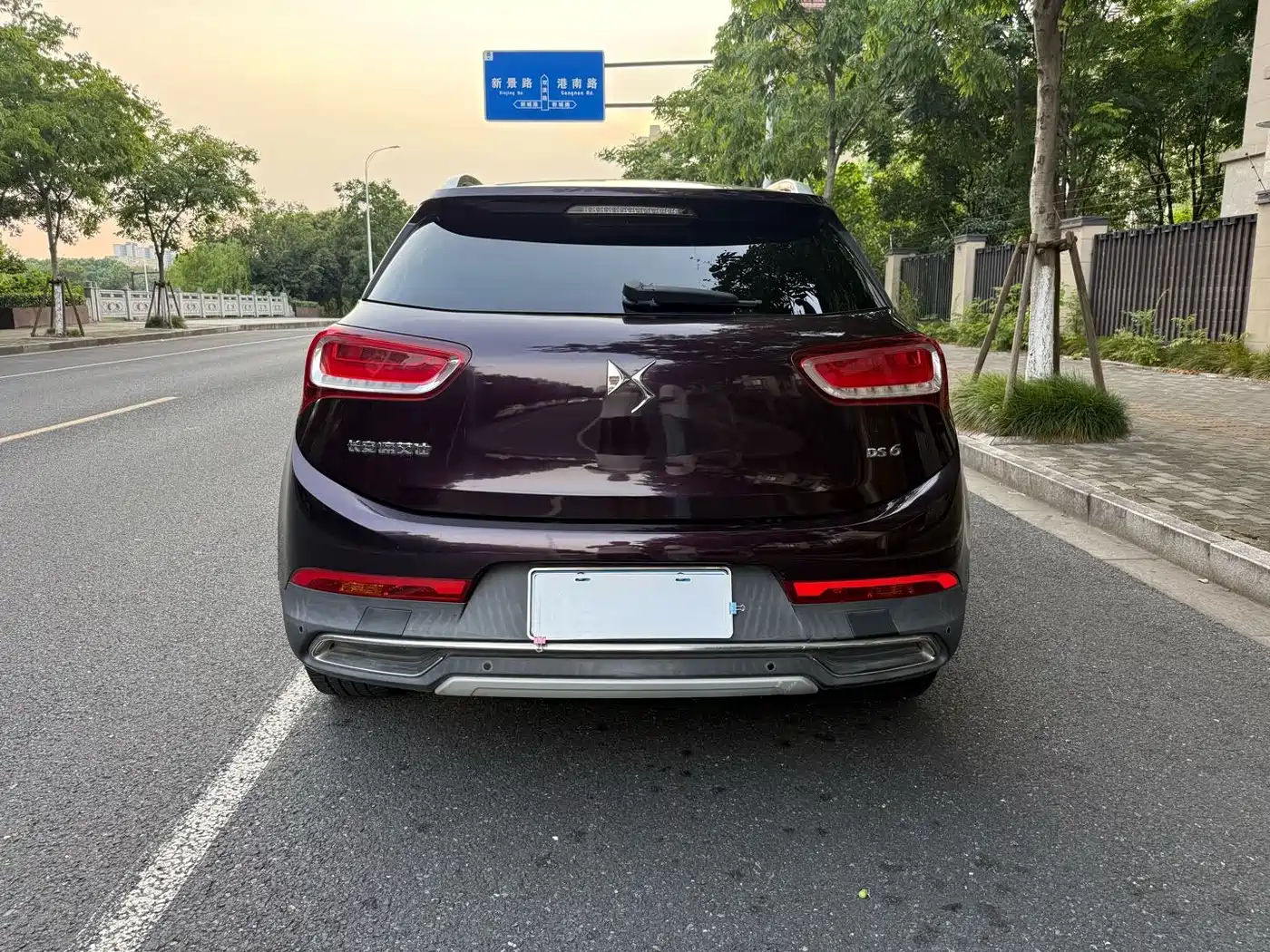 DS 6 2015 2014 1.6T Luxury Edition THP160