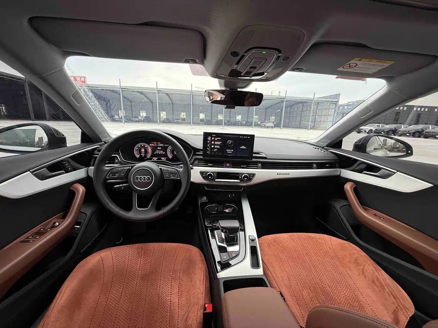 Photo 18 - Audi A5 (Import)