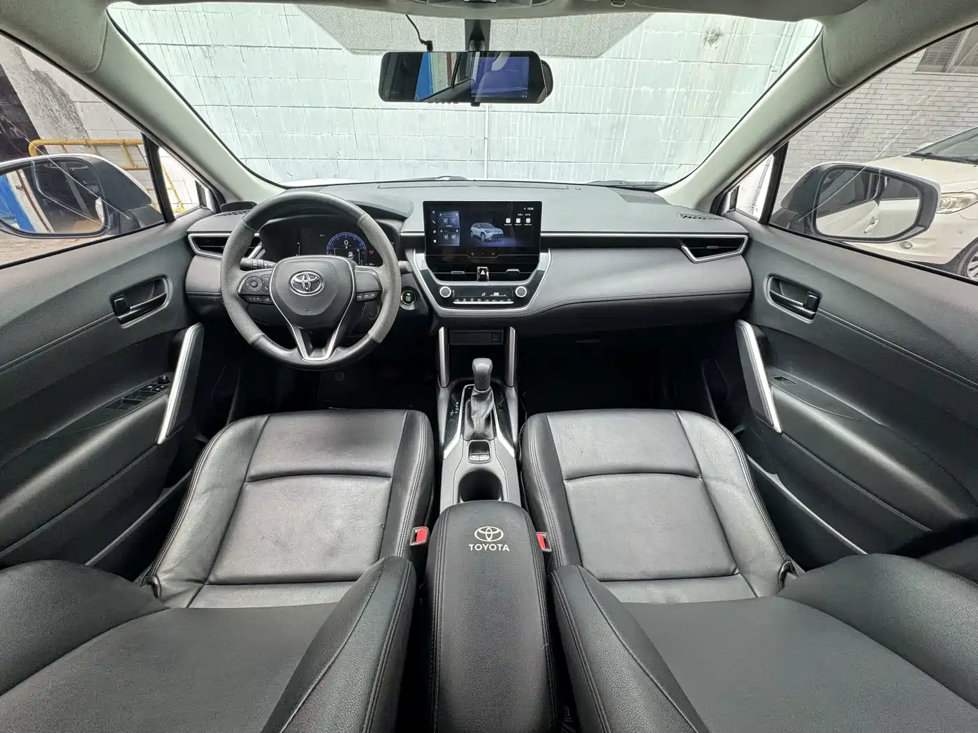 TOYOTA FENGLANDA
