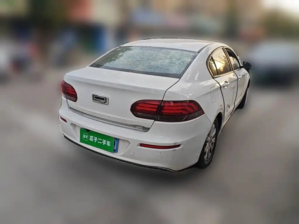 Qoros 3 2019 2018 Sedan 1.6L Auto Leading