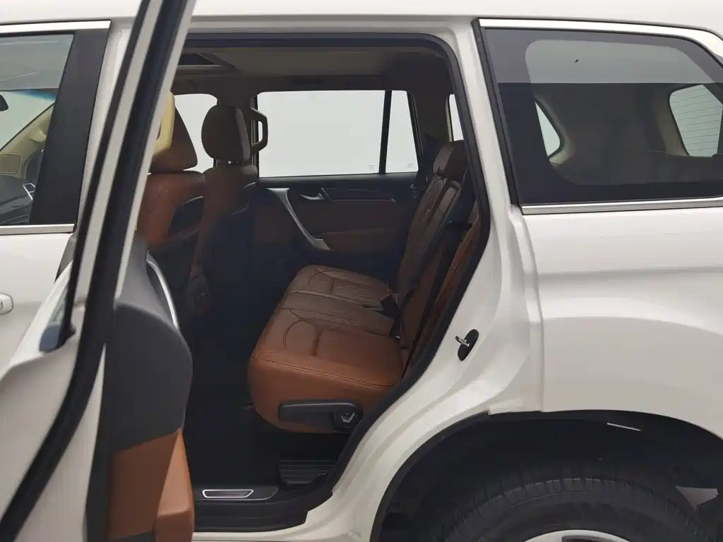 Haval H9 2016 2015 2.0T 4WD Luxury 7-Seater