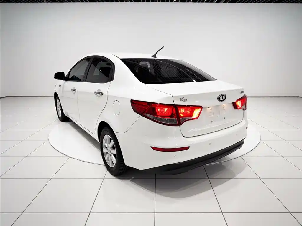 Kia K2 2015 Sedan 1.4L AT GLS фото 23