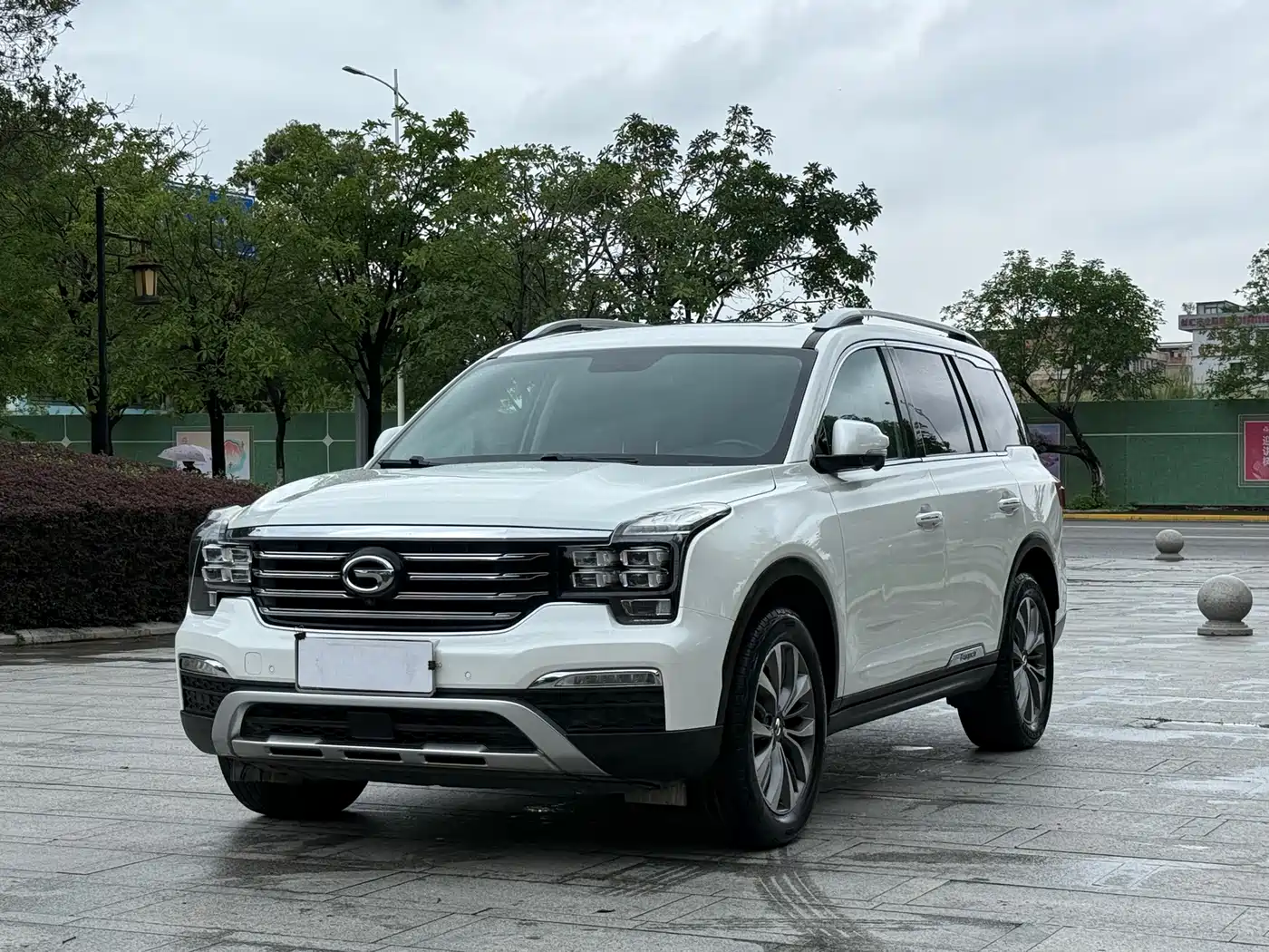 GAC Trumpchi Trumpchi GS8 2017 320T 2WD Luxury Smart Connect (7-seater)