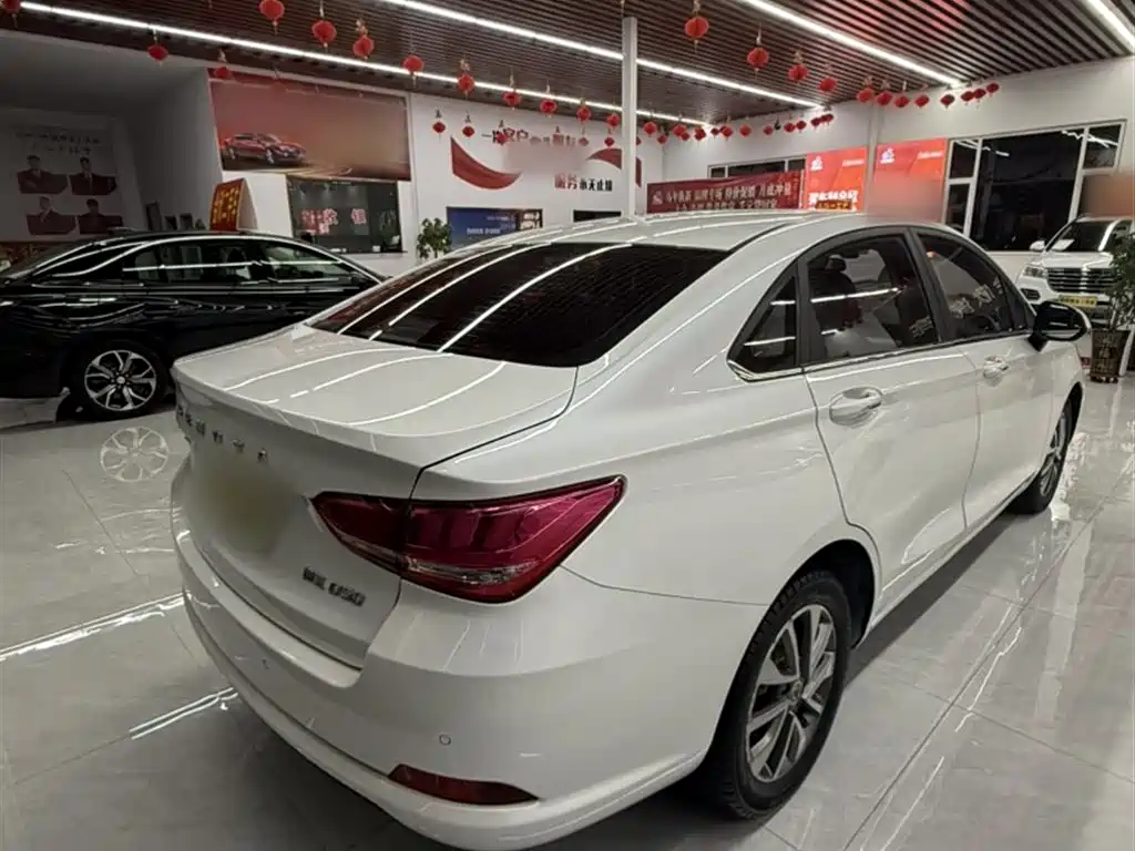 BAIC Senova D50 2019 2018 1.5L Manual Luxury Smart Drive Edition
