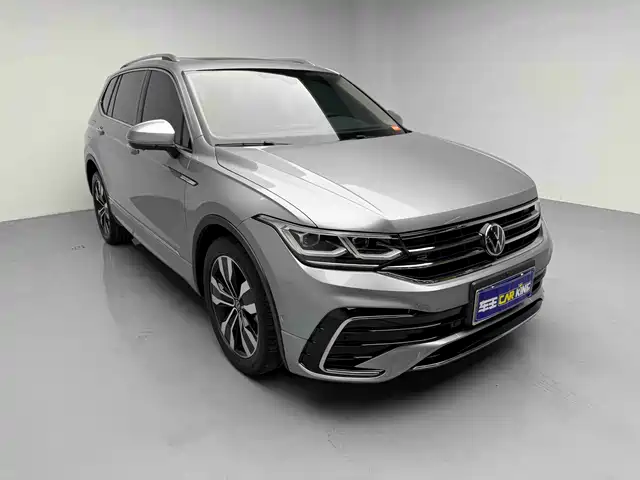 Volkswagen Tiguan L 2022 330TSI Automatic 2WD R-Line Flagship Edition — фото 3